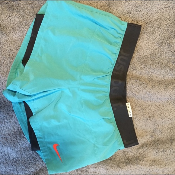 *SOLD* Dri-Fit Nike Teal Running Gym Shorts - Picture 1 of 6
